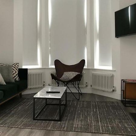 Stylish Home In Streatham. Londra Dış mekan fotoğraf